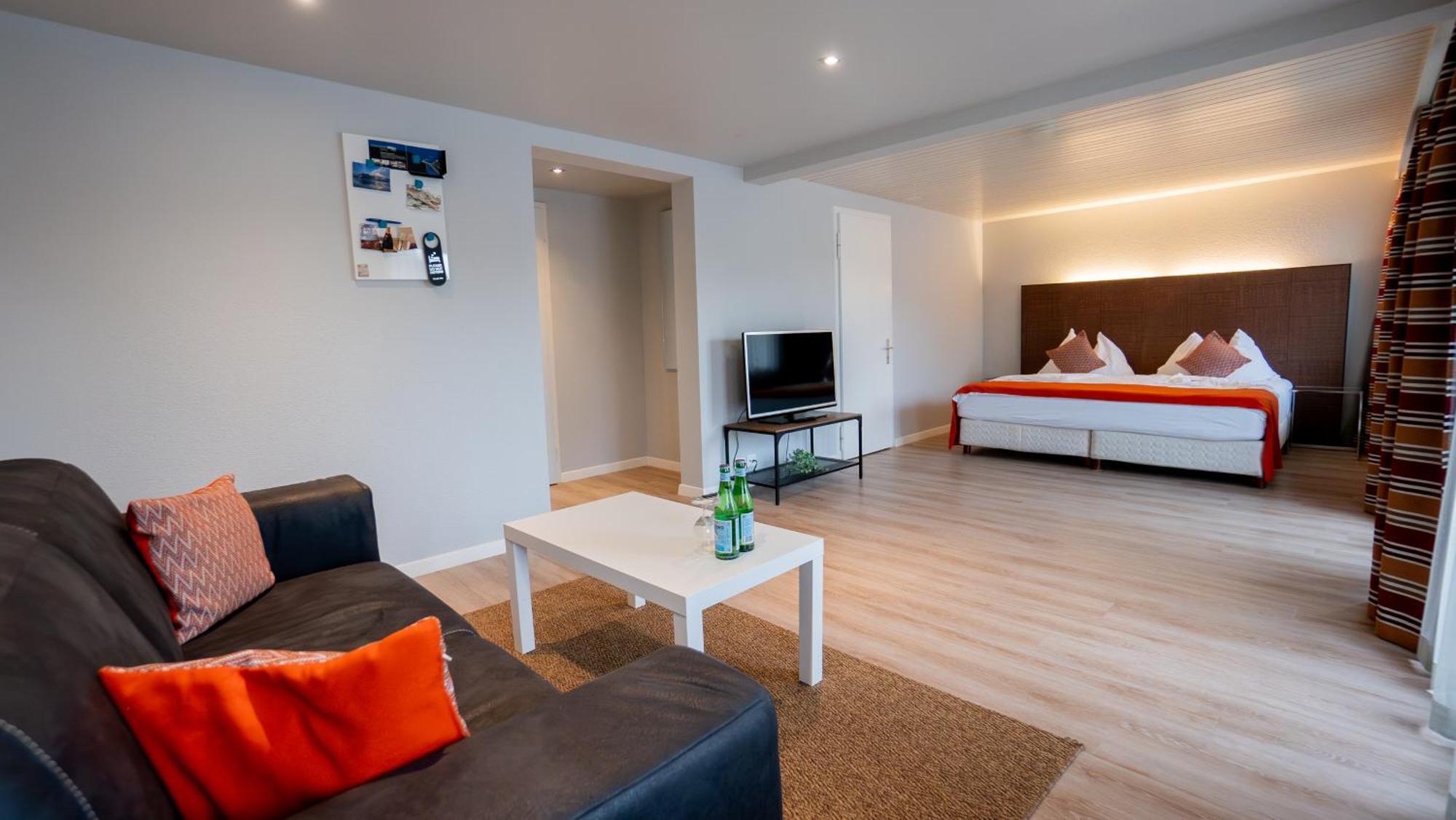 Hotel & Restaurant Roessli Stansstad Luaran gambar