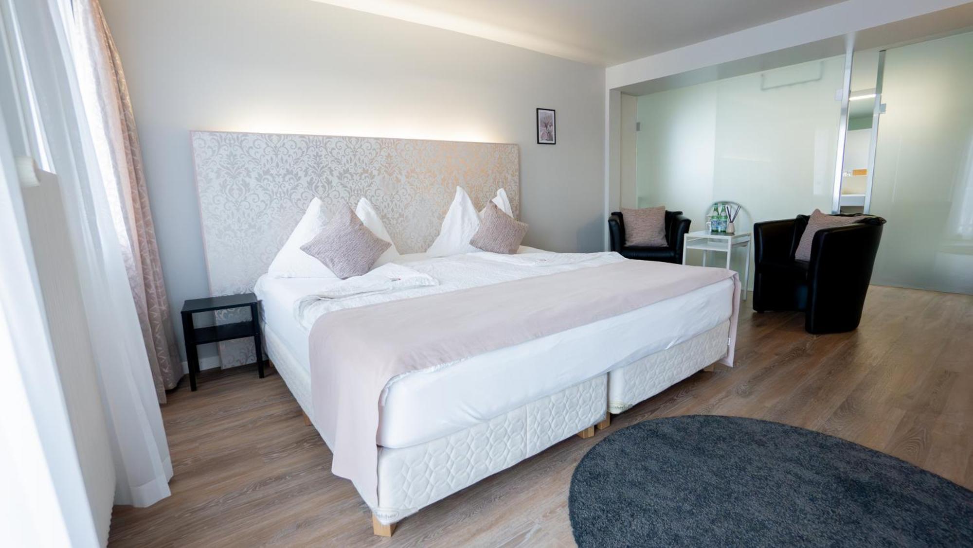 Hotel & Restaurant Roessli Stansstad Luaran gambar