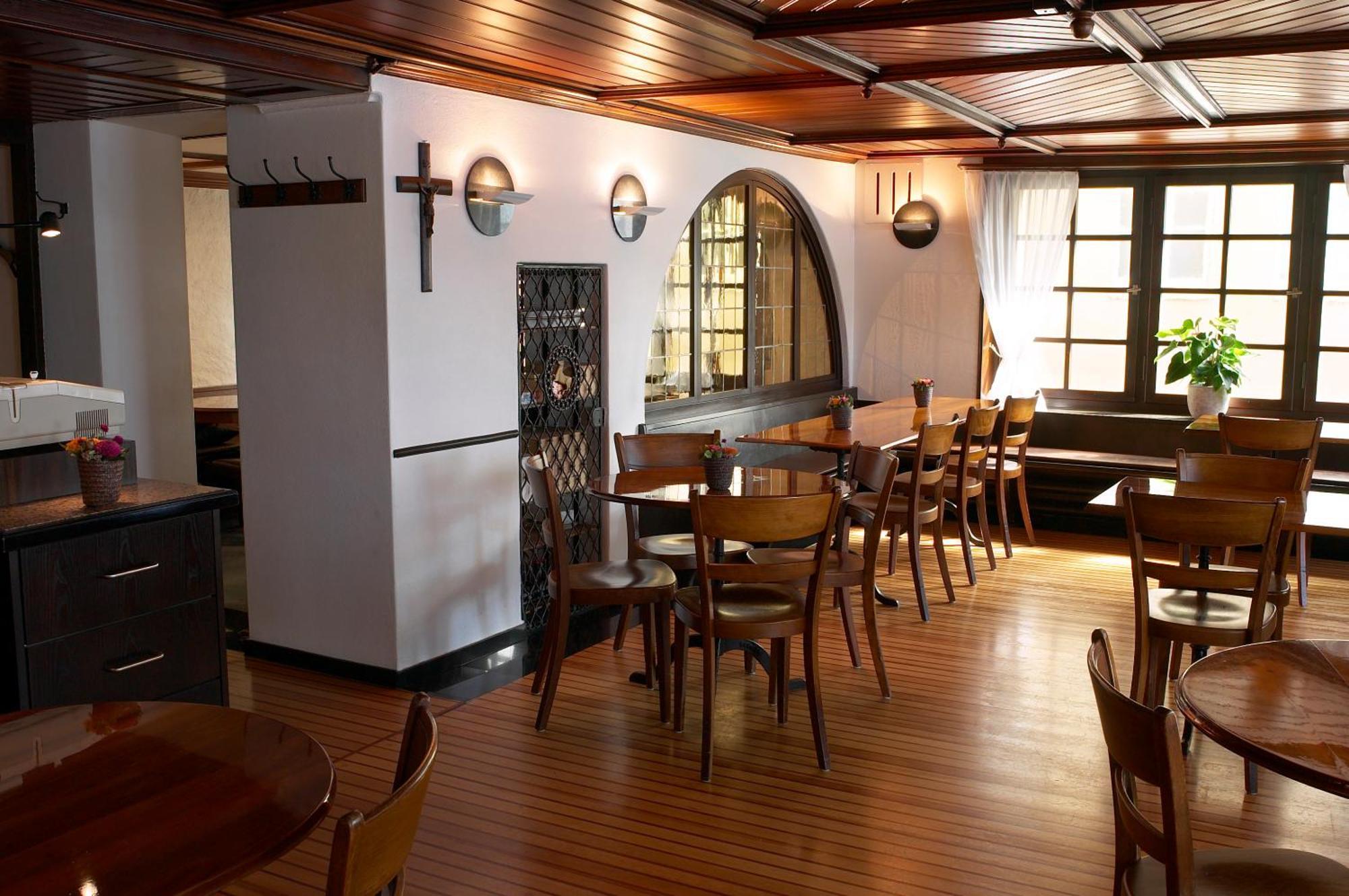 Hotel & Restaurant Roessli Stansstad Luaran gambar